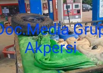 Aneh Satu Pic Up Penuh Jirigen Ditemukan Tim AKPERSI KALBAR Di SPBU Telabang