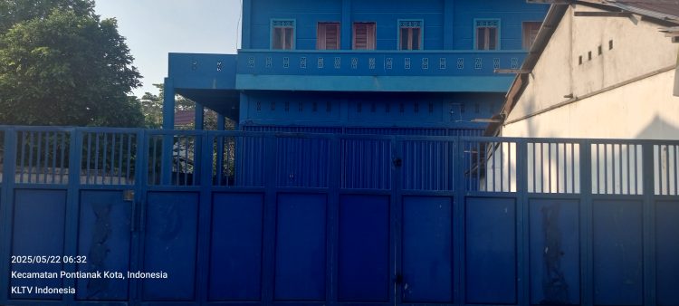 Diduga Kuat Ruko 4 Pintu Sebagai Gudang Rokok Ilegal