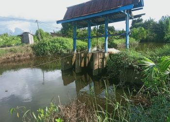 WARGA DAMBAKAN SEGERA PEMBANGUNAN PINTU AIR YANG JEBOL