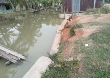 Diduga Rugikan Negara, Bangunan Penahan Tanah di Desa Pangkalan Bemban Rusak dalam Hitungan Bulan