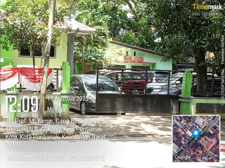 Viral.. Sangat Memprihatikan Diduga Halaman Sekolah Dijadikan Lahan Parkir Liar Jemaat Gereja, Pemkot Segera Ambil Tindakan Serius